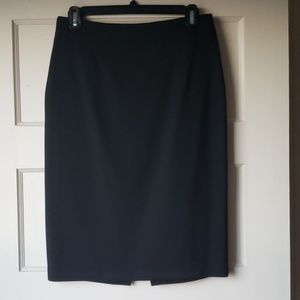 Banana Republic black pencil skirt Sz 4